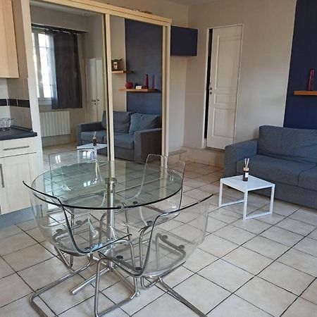 Charmant 2 pièces, à deux pas du centre Apartamento Menton Exterior foto