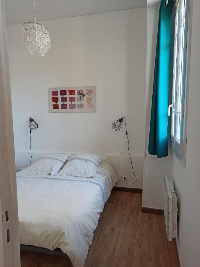 Charmant 2 pièces, à deux pas du centre Apartamento Menton Exterior foto