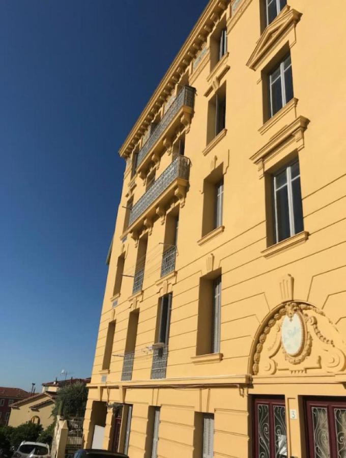 Charmant 2 pièces, à deux pas du centre Apartamento Menton Exterior foto